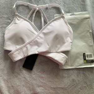 Alphalete Surface Wrap Bra